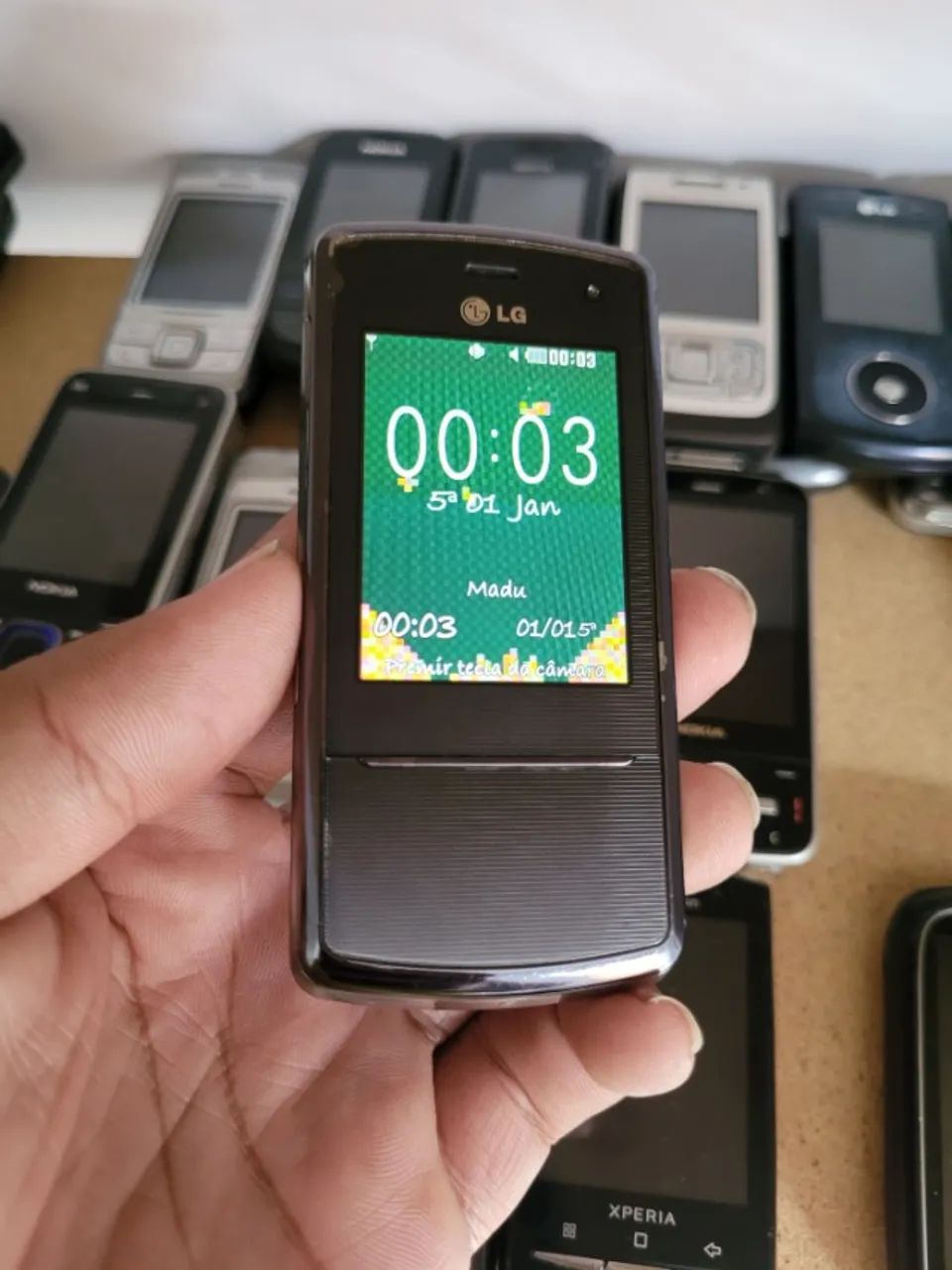 LG KF510 Slide - Celular Antigo Retrô - Item de Coleção
