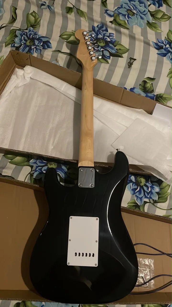 VENDA DE GUITARRA NOVA - Foto 4