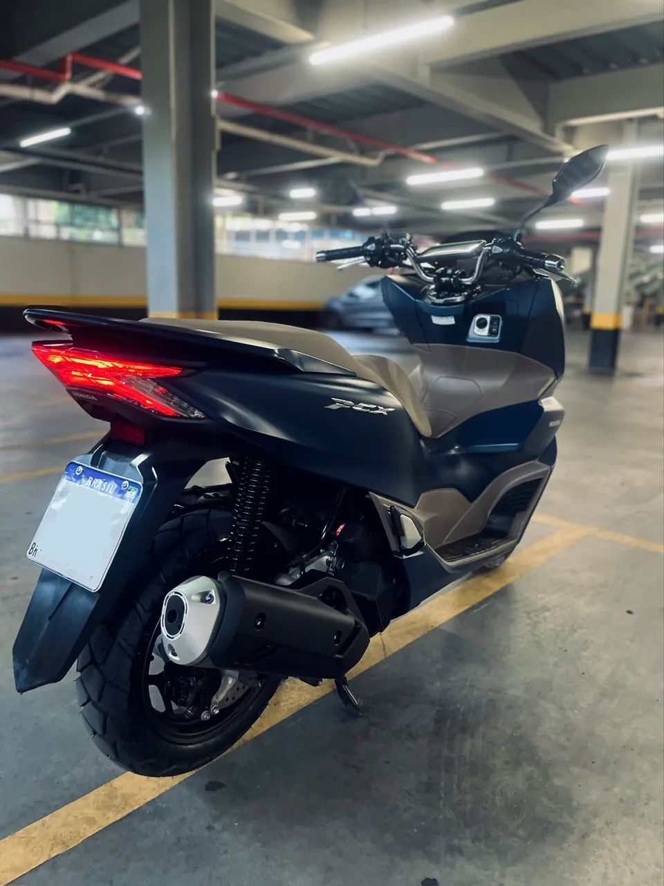 PCX DLX 160 ABS 2024 - Foto 5