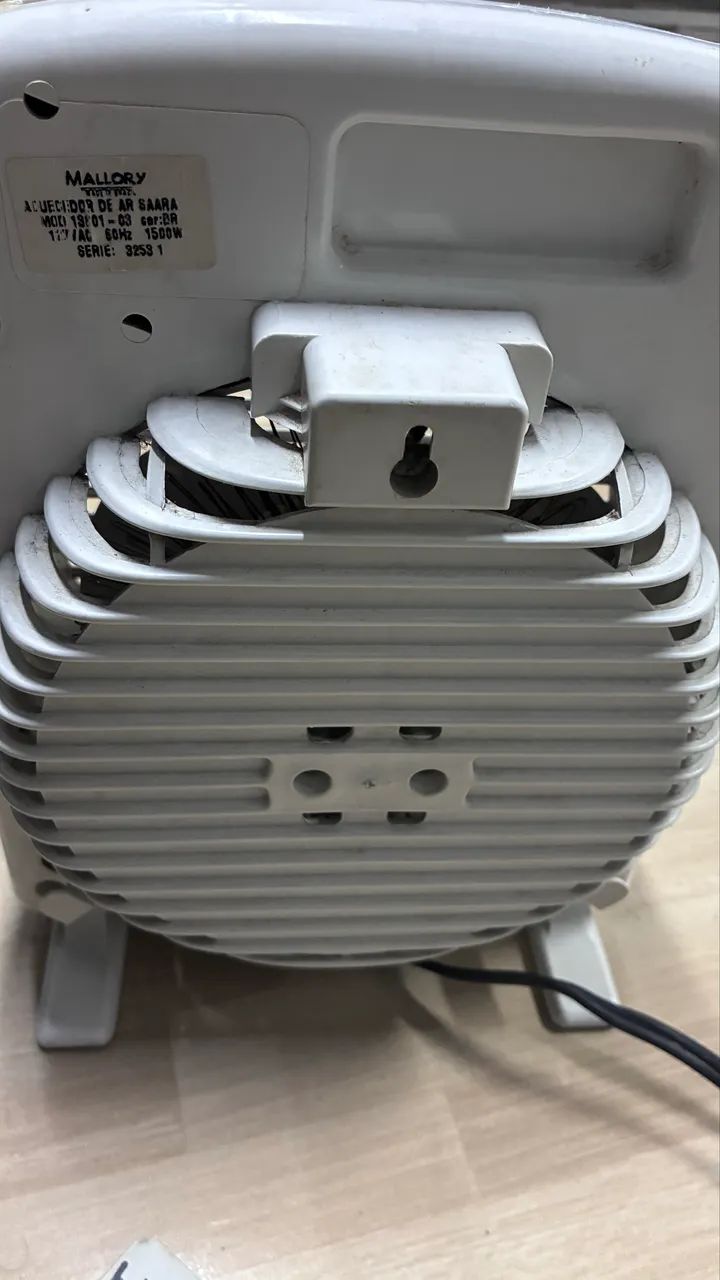 Aquecedor Mallory 1500w - Foto 4