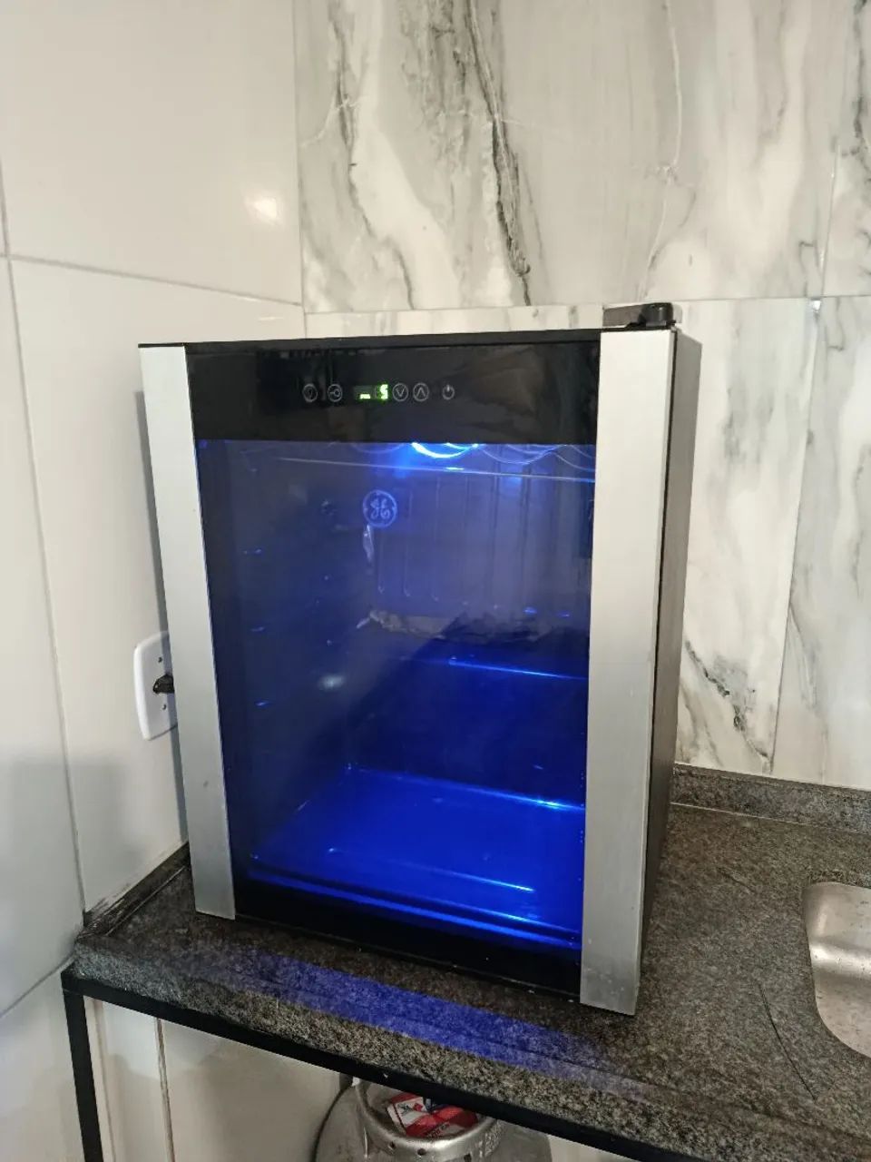 ADEGA PARA VINHOS INOX - Foto 3