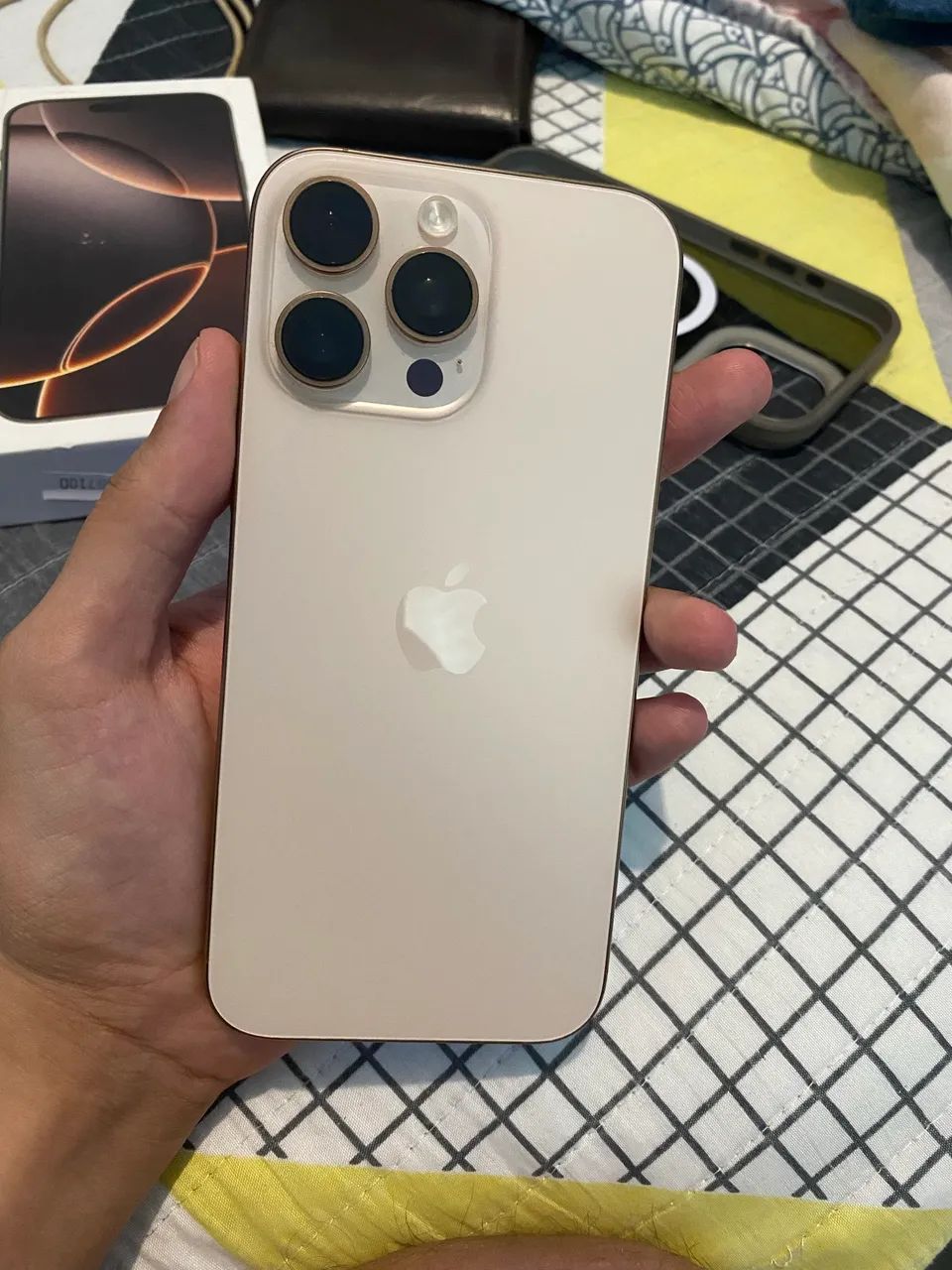 iPhone 16 pro max  - Foto 4