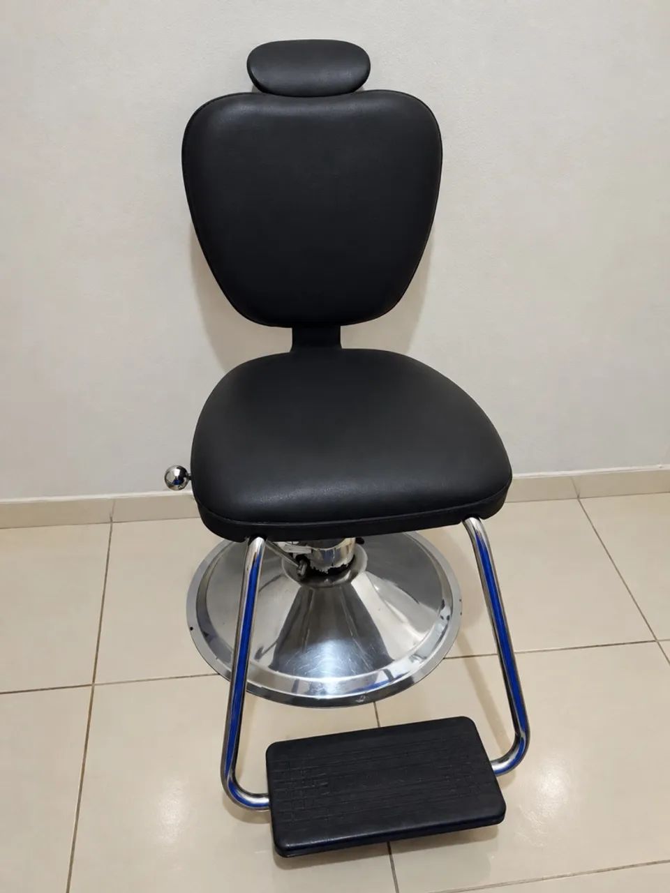 Vende-se cadeira 
