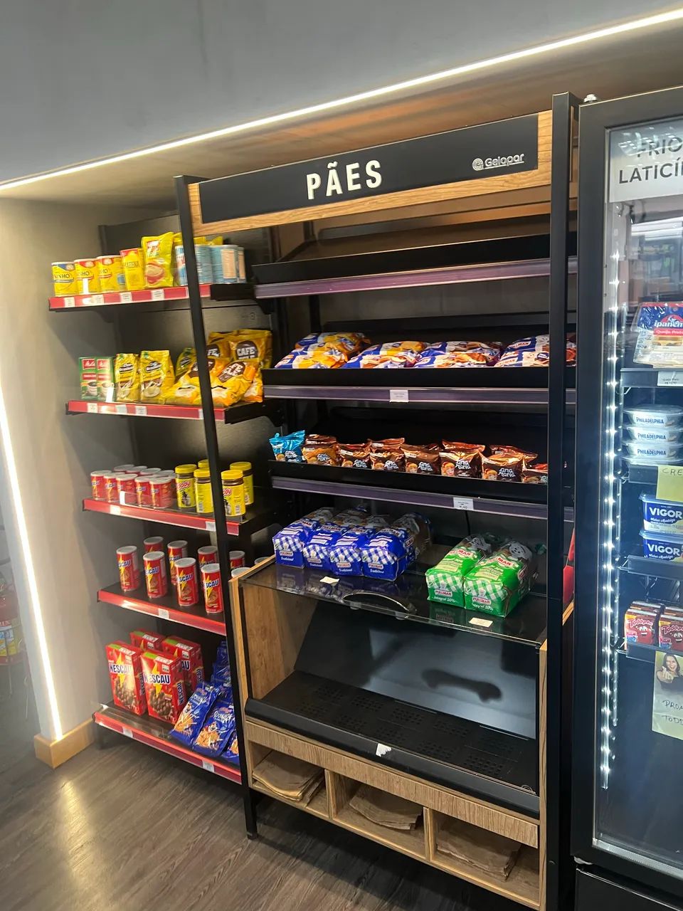 Expositor de Pães - Gelopar 