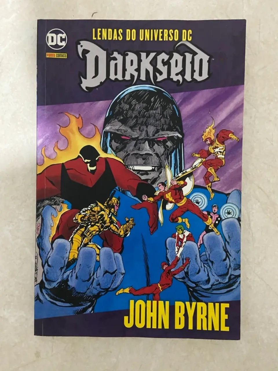 Lendas do universo DC - Darkseid