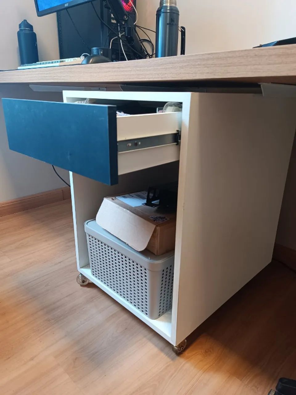 Suporte para computador com gaveteiro - Foto 3