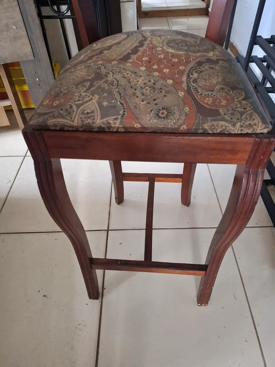 Vendo essa banqueta alta usada  - Foto 4