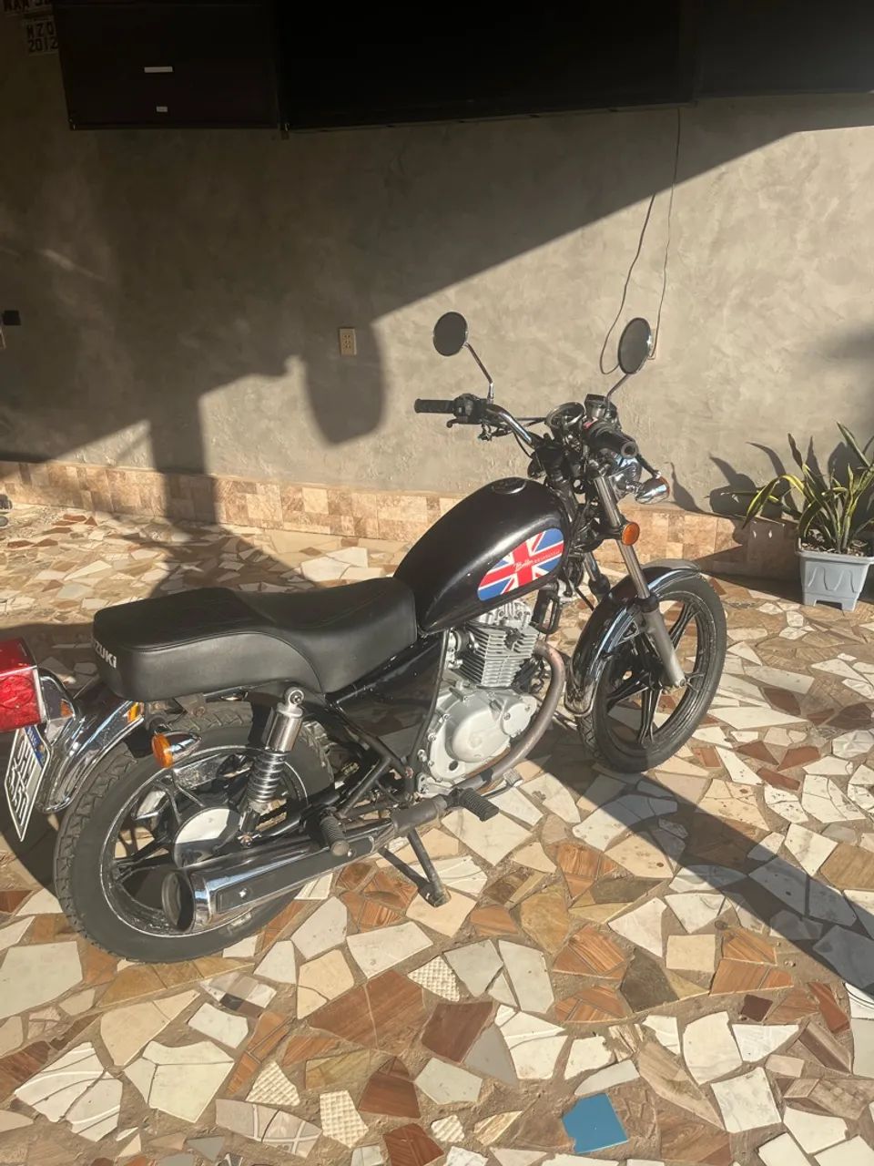 Suzuki Intruder 125 2011 - Foto 2