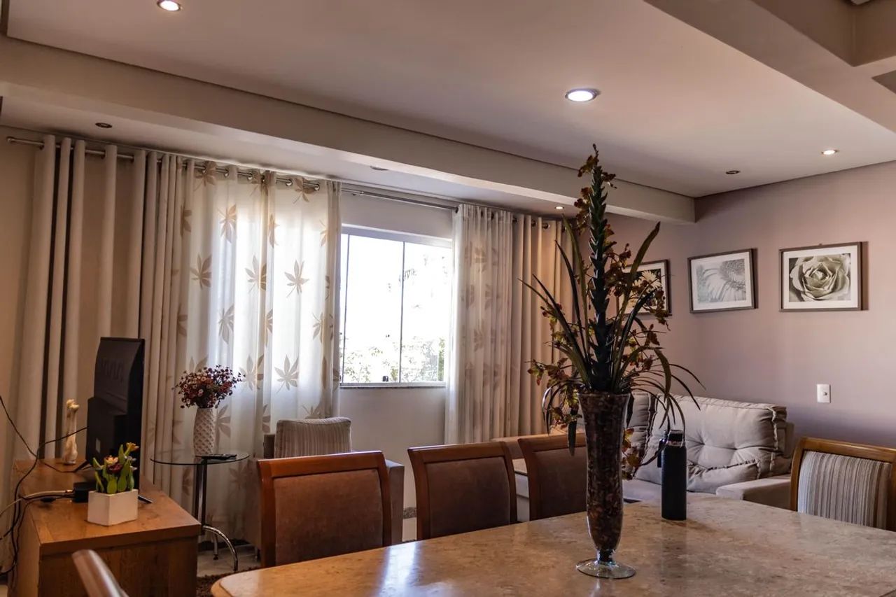 Casa à Venda - Nova Gameleira, 7 Quartos, 320 m2 - Foto 2