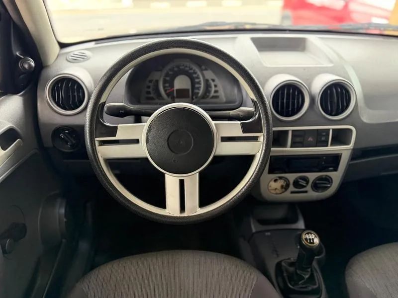 Volkswagen Gol City 1.6 MI 8V 4P (álcool), foto 14 de 17