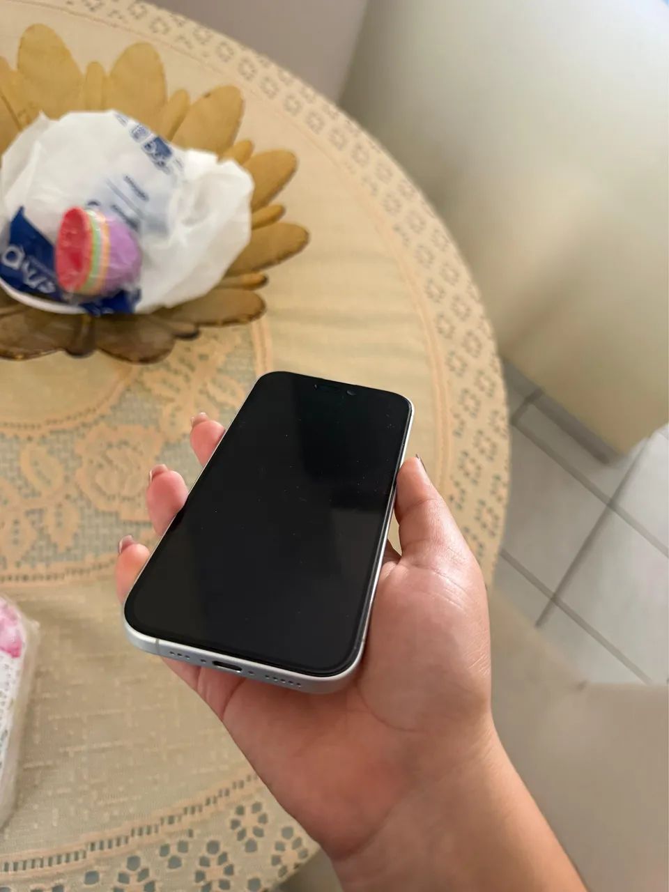 iPhone 16 