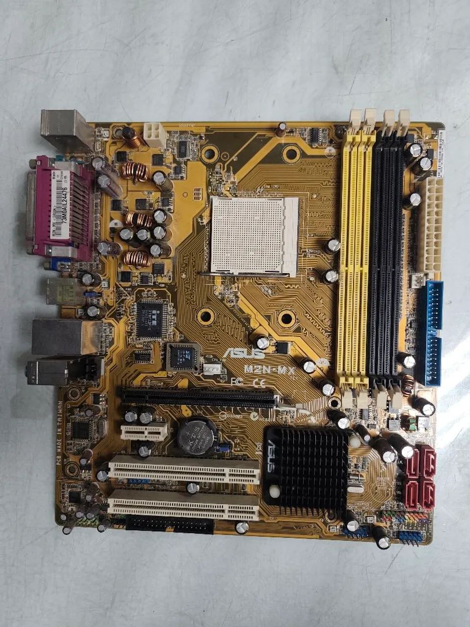 Placa mãe Asus M2N-MX Rev 1 (ø) 5g  - Foto 2