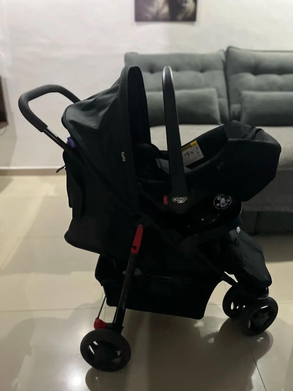 Carrinho de bb e bb conforto 