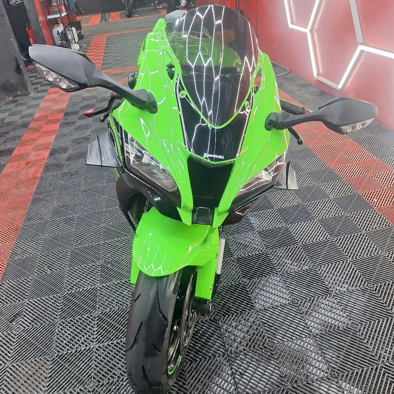 Kawasaki Zx-10/ Zx-10r 1000cc 2018 - 1522180751 | OLX