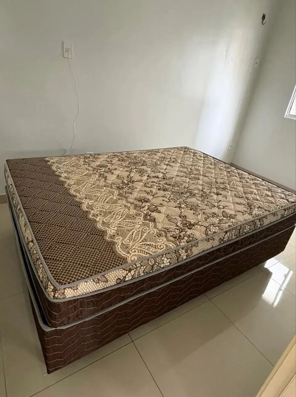 Cama de Casal seminova - Foto 2