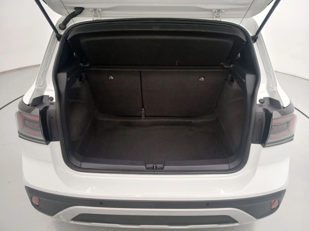 Volkswagen T-Cross Highline 1.4 TSI Flex 16V 5P AUT, foto 9 de 18