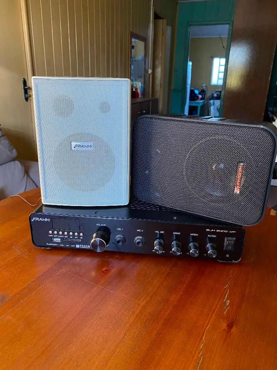 Amplificador caixas de som