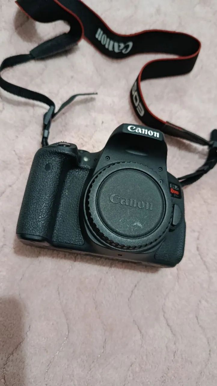 Câmera Canon T6i Usada