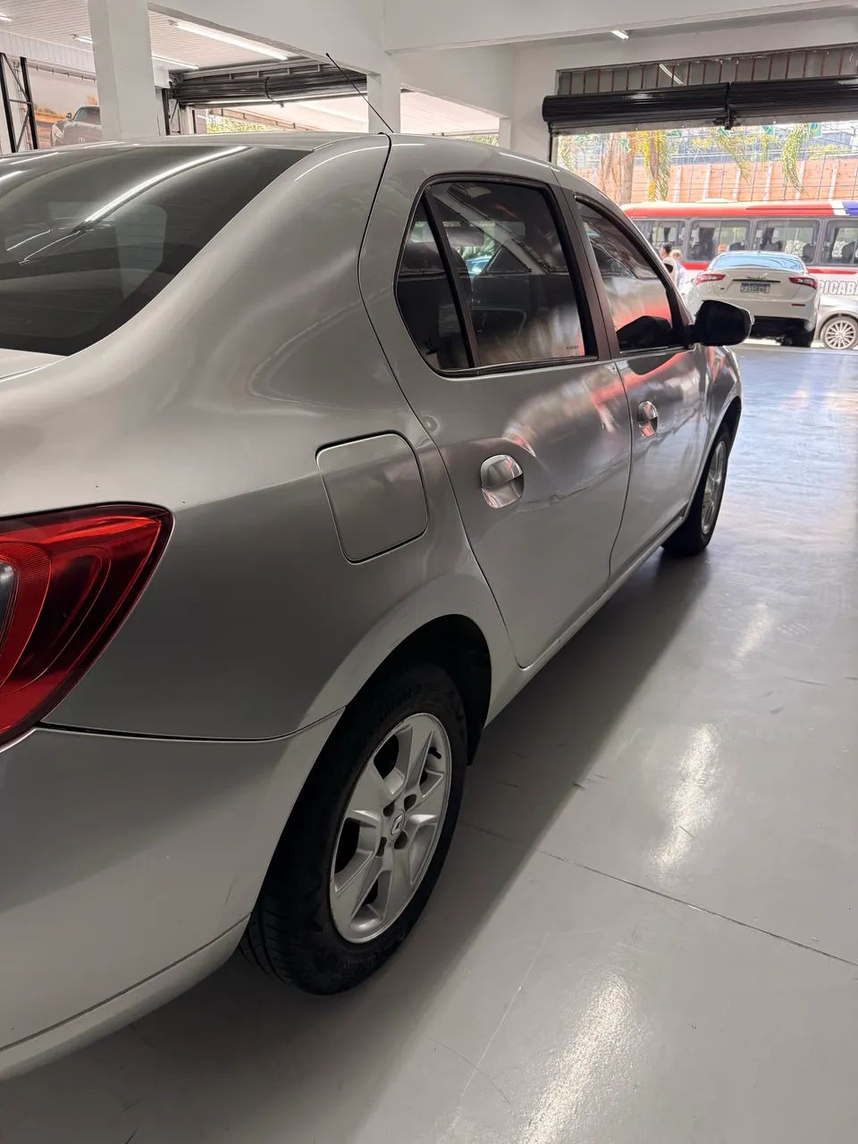 Renault Logan Expression Flex 1.6 16V 4P 2019 - Foto 2