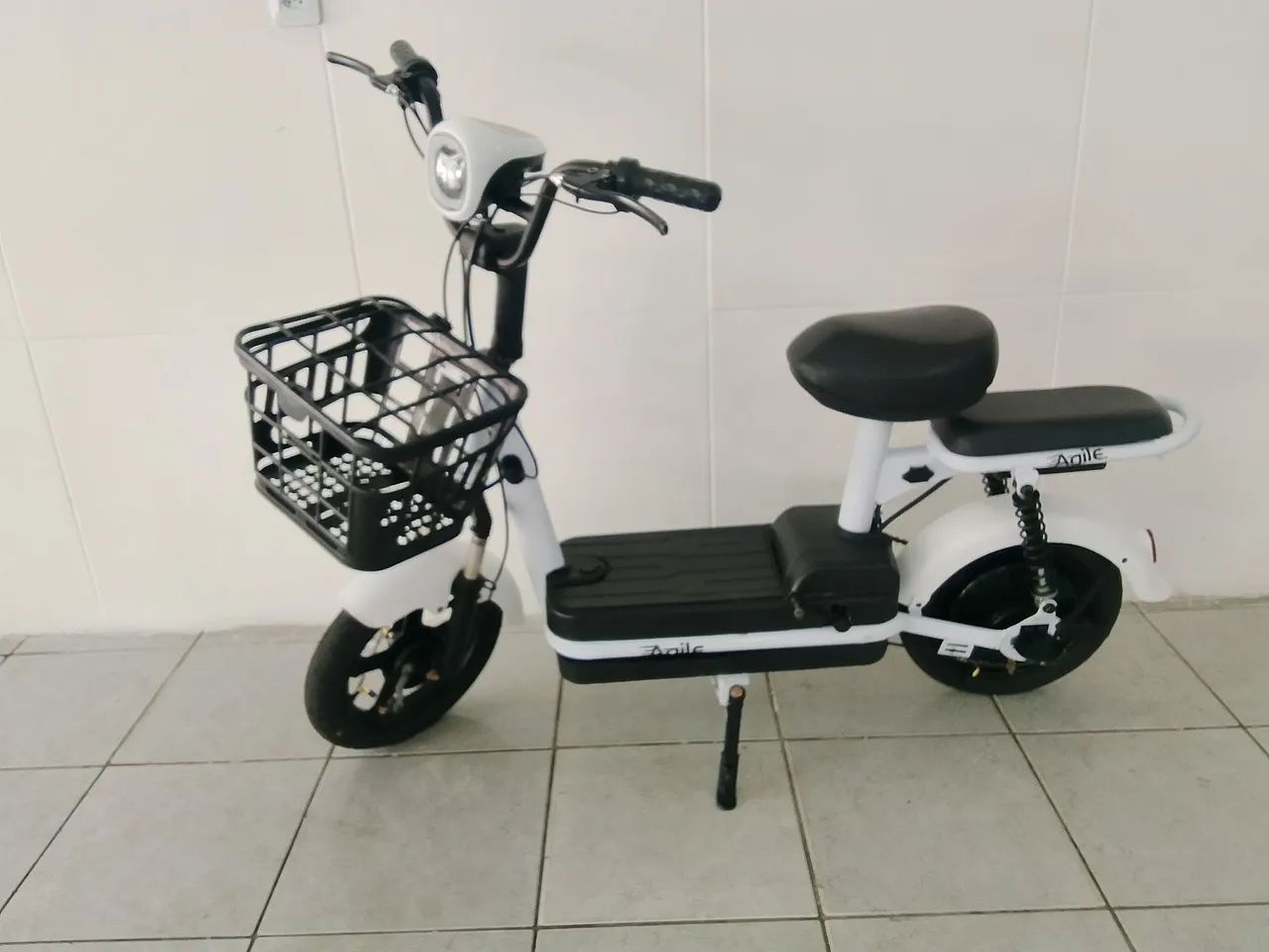BICICLETA ELETRICA AGILE SEMI NOVA
