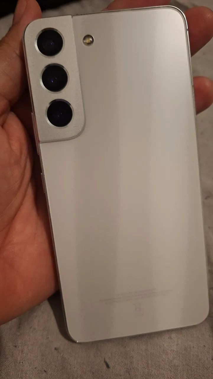 Samsung Galaxy S22
