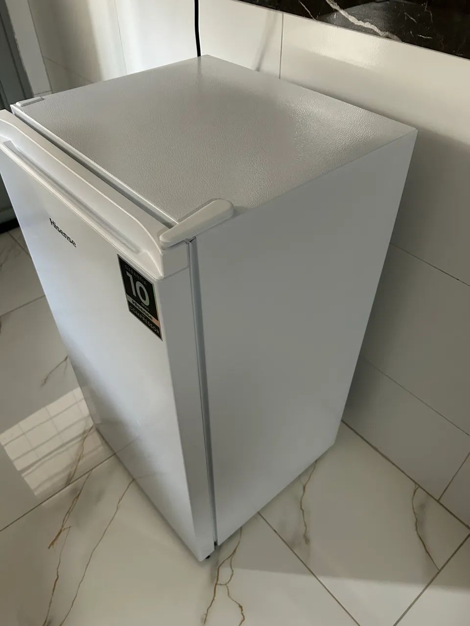 Frigobar Hisense 90 Litros - Foto 2