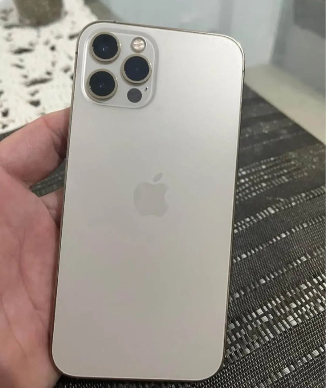 Iphone 12 pro max sem detalhes  - Foto 2