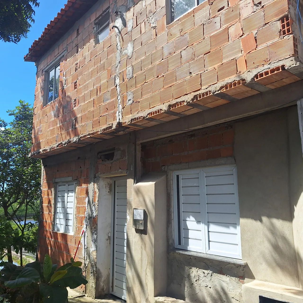 Vende-se casa