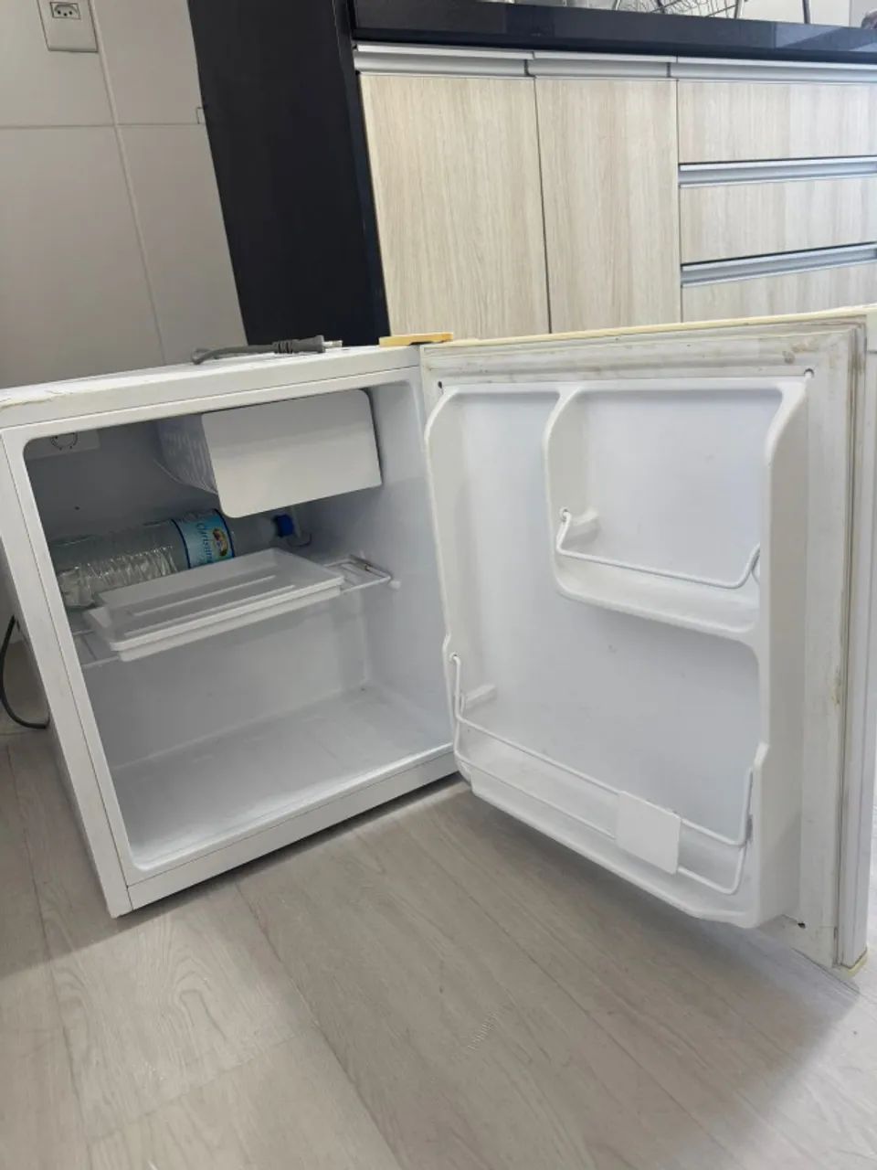 Frigobar Philco Ph50 - Foto 5