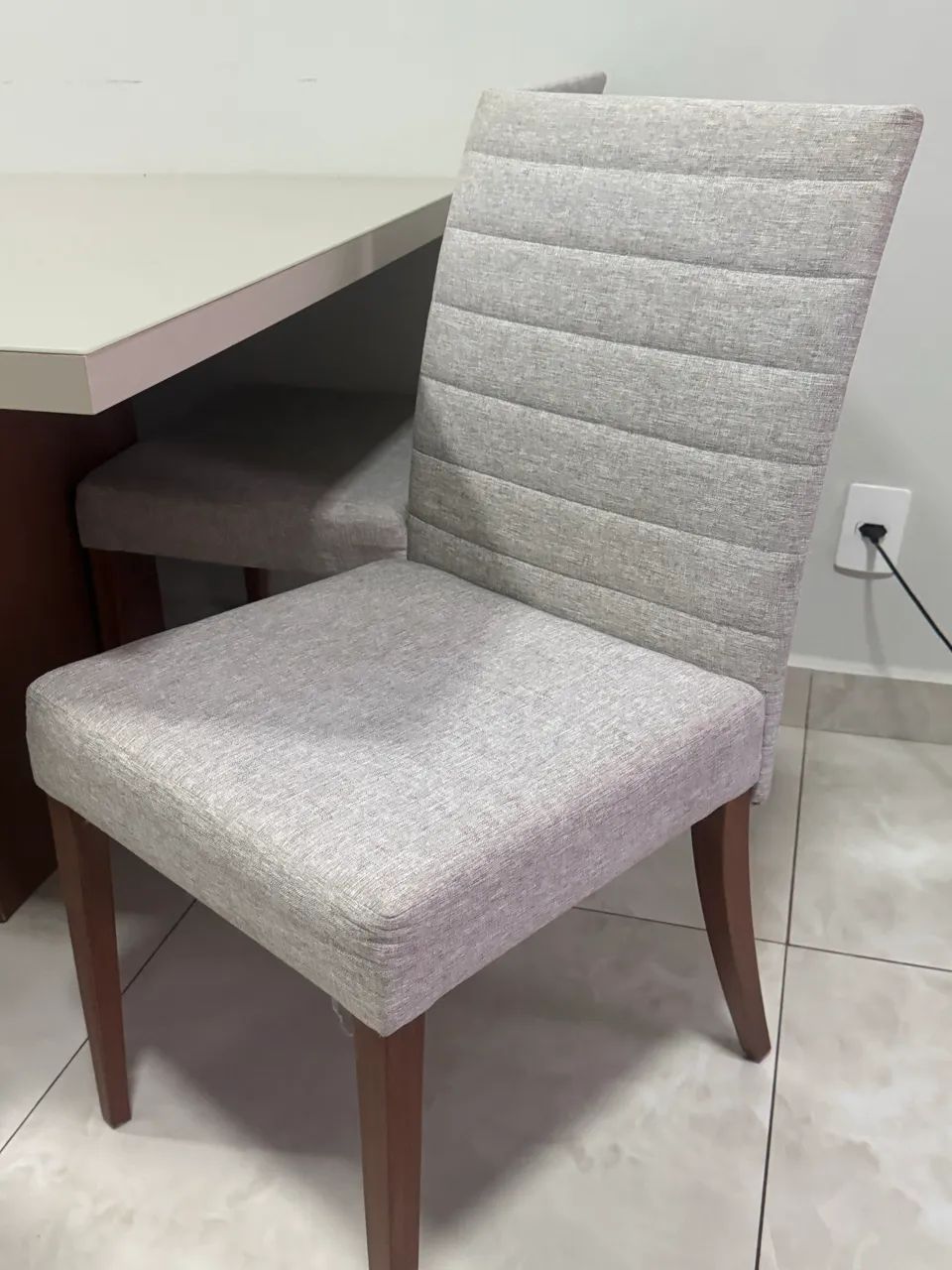Mesa de jantar com 6 cadeiras - Foto 2