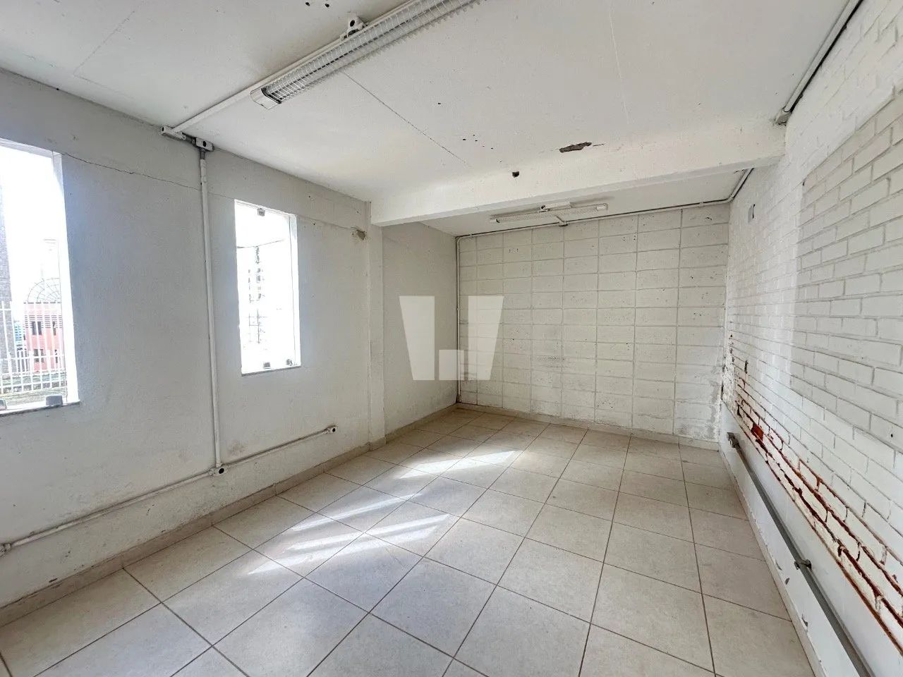 Loja com 200m2 de piso em rua nobre do Mangabeiras - Foto 5