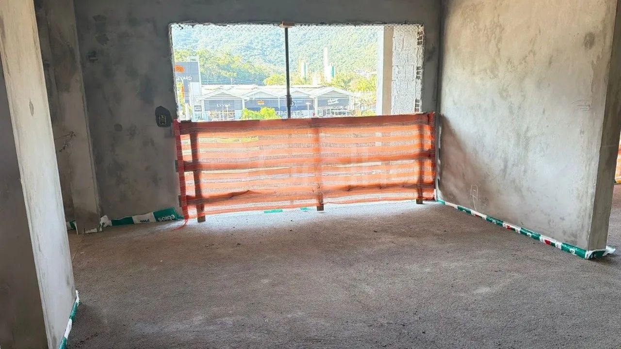 Apartamento de 63 m² no Saco Grande - Foto 2