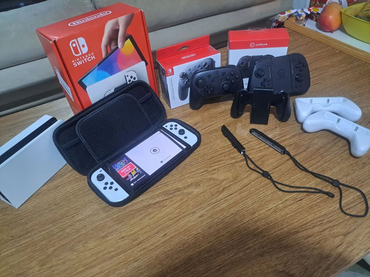 Kit Nintendo Switch OLED DESBLOQUEADO + Pro Controller + Gamepad + Case