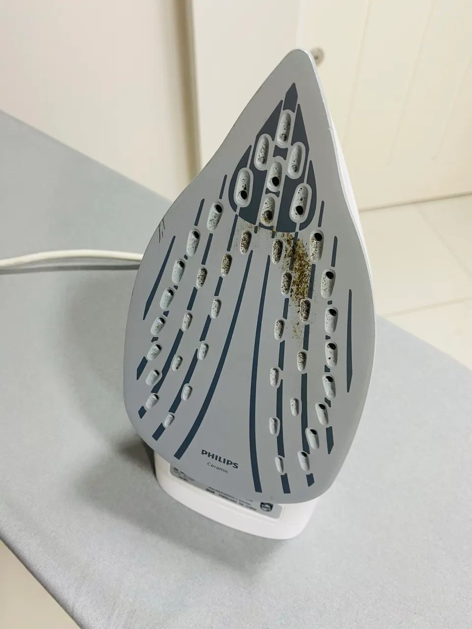 Ferro de passar roupas Philips Walita EasySpeed 2000w - Foto 4