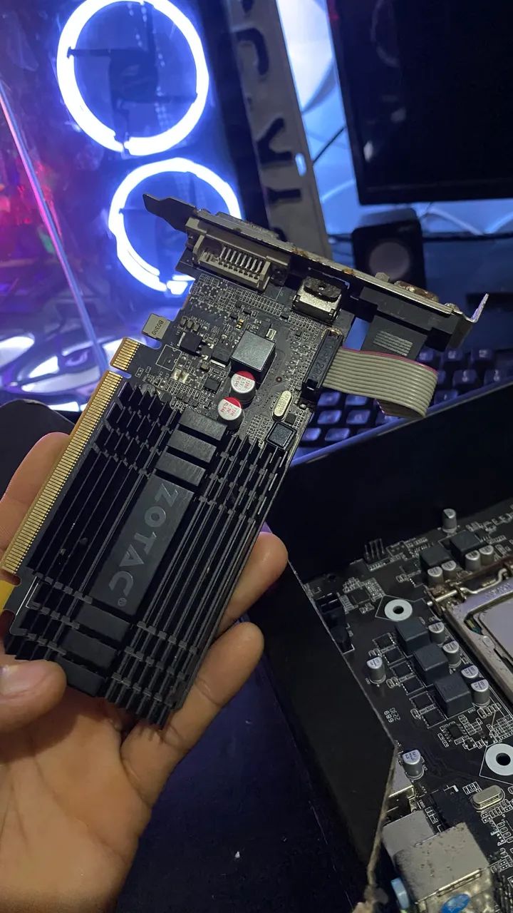 PC Kit431117097616680960