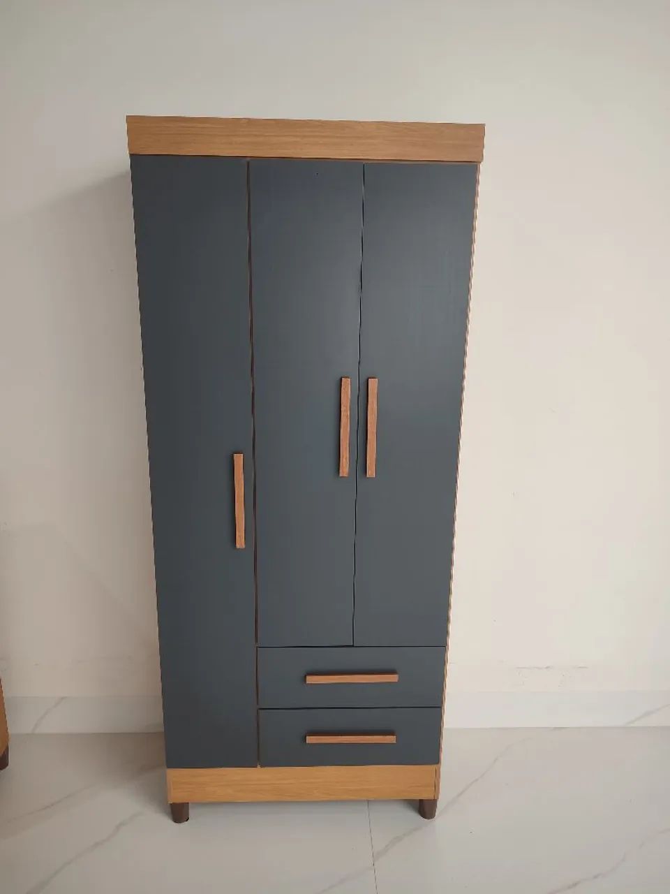 Guarda Roupa 3 Portas 