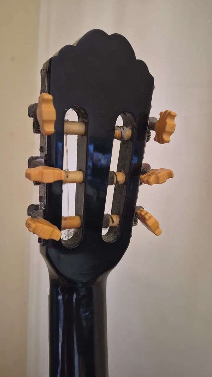 Ukulele e violão  - Foto 5