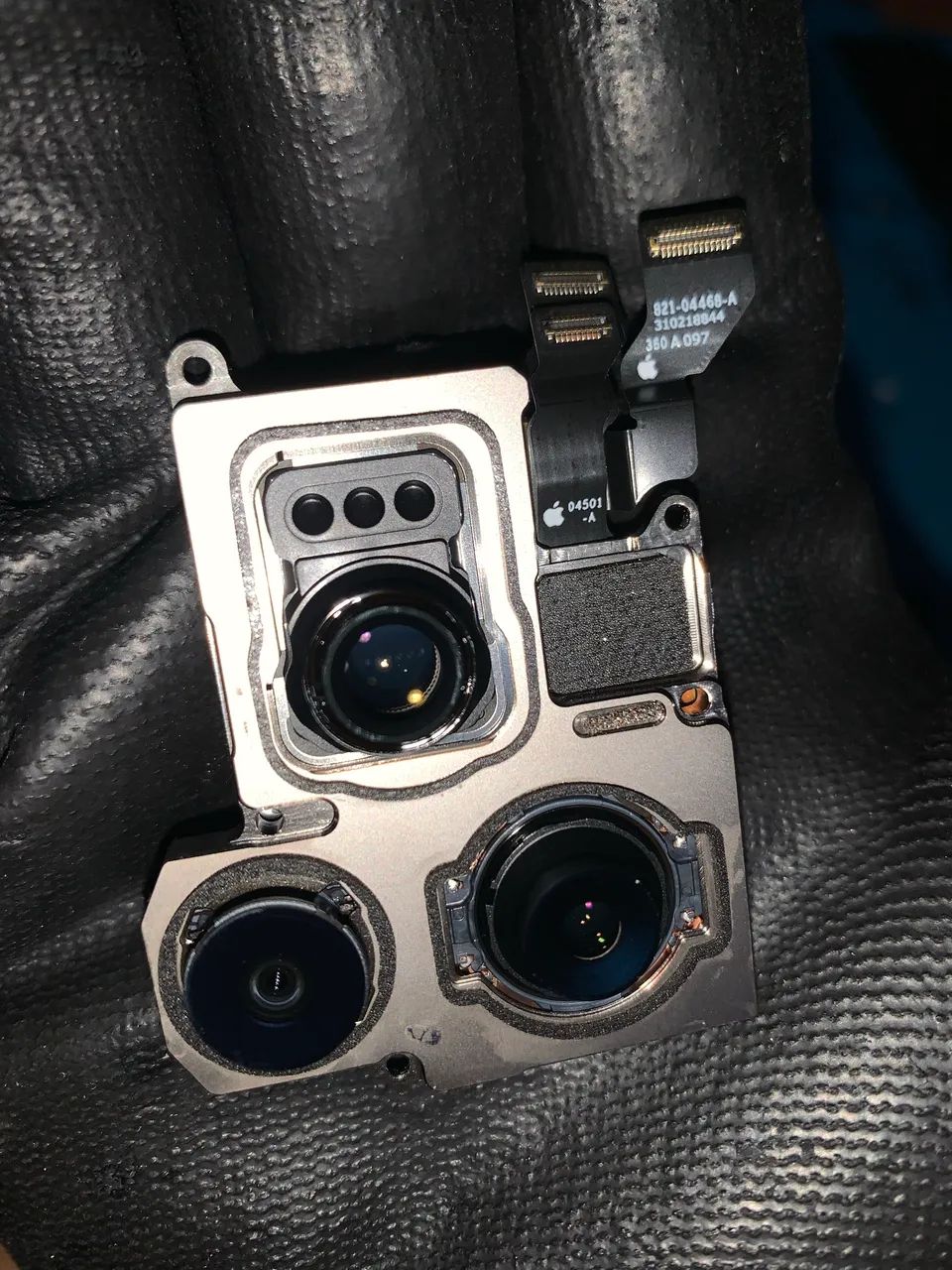 Carcaça completa iPhone 15 pro Max com câmeras e bateria  - Foto 3