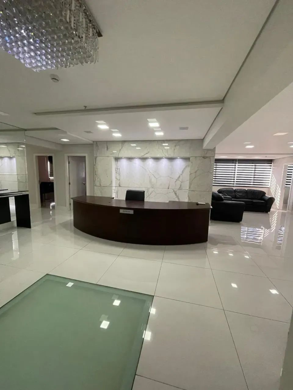 Andar inteiro no Edificio Av Paulista - Campolim prédio com Heliponto
