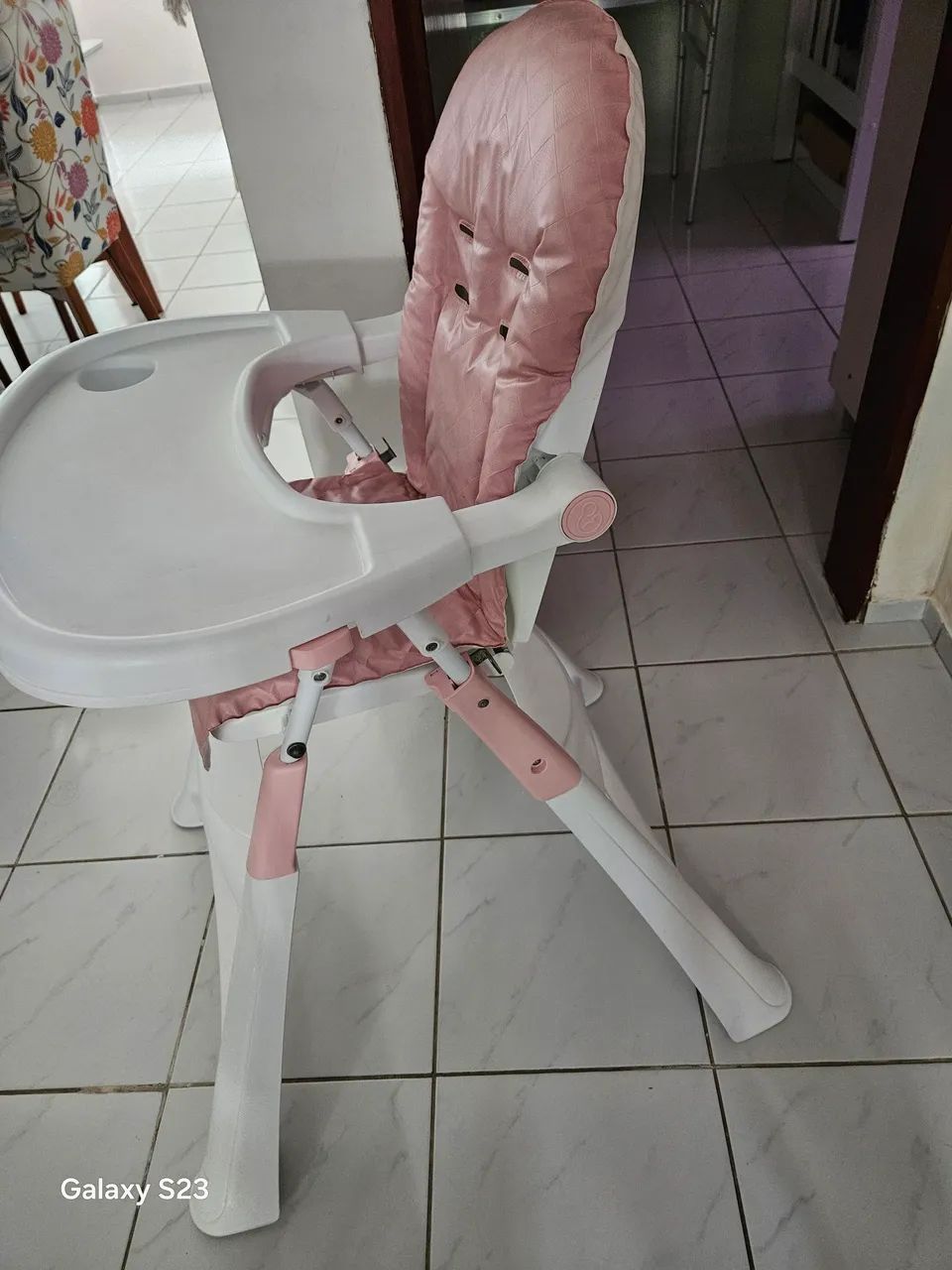 Cadeira de Alimentação bebê  - Foto 2