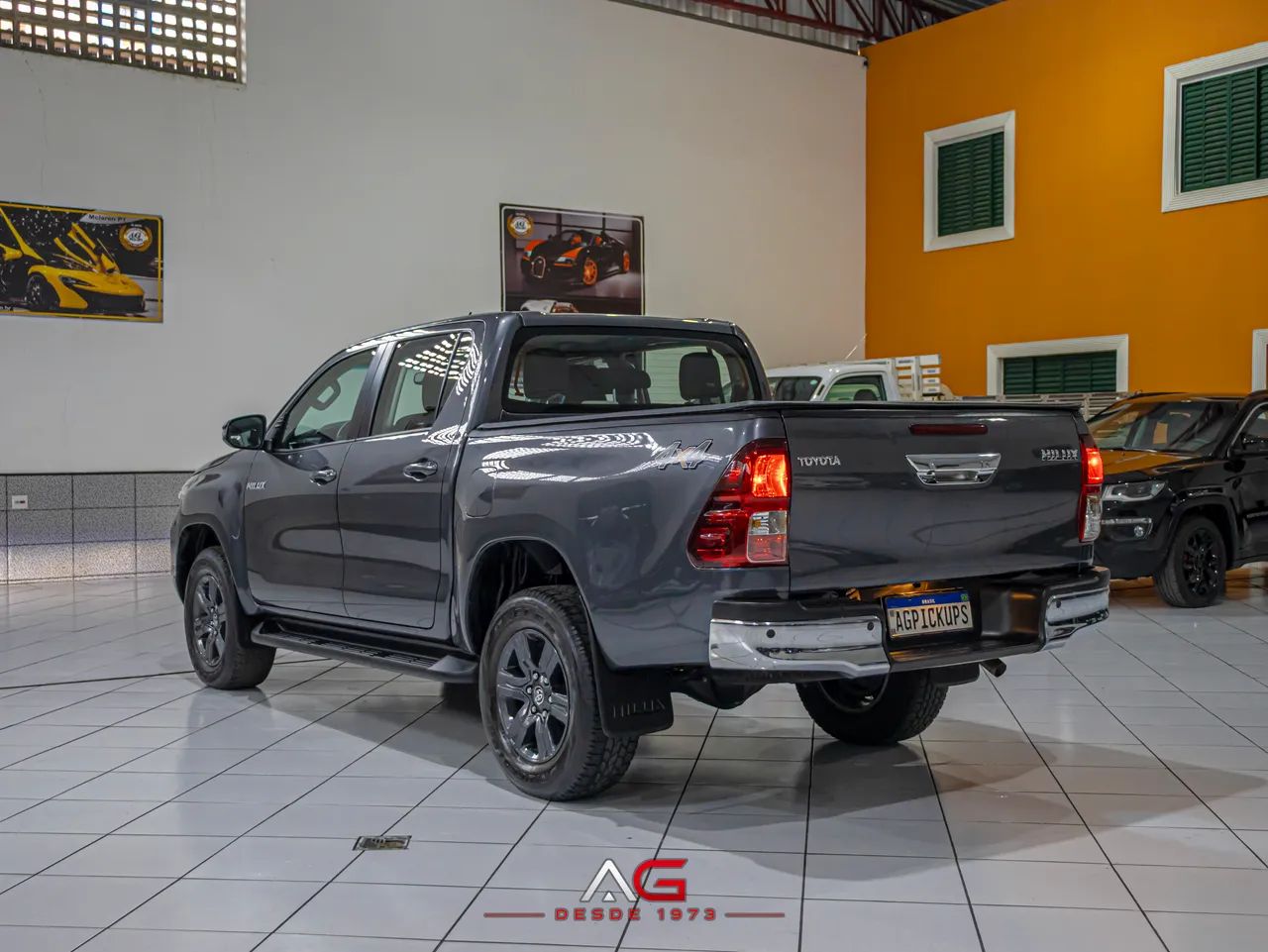Toyota Hilux CD SR 4x4 2.8 TDI Diesel Aut., foto 16 de 19