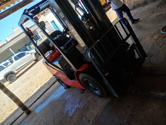 Empilhadeira 