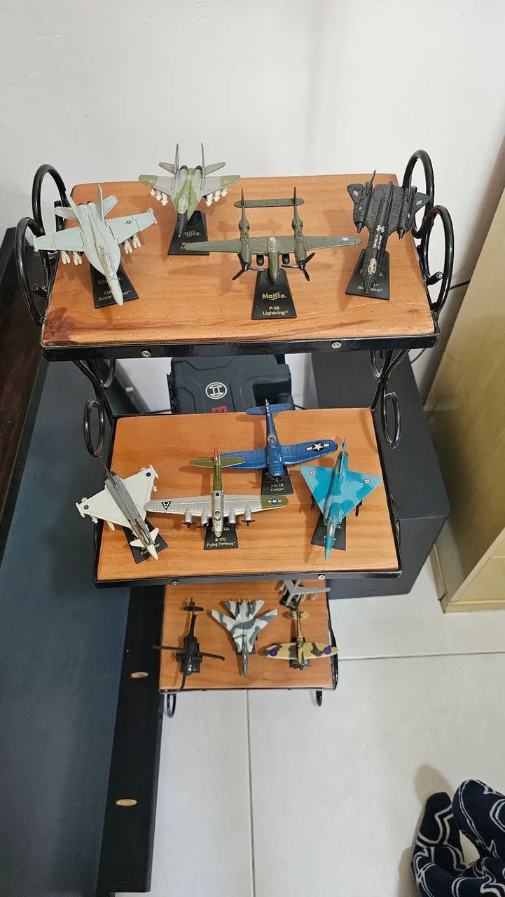 12 Aviões Maisto coleção. 