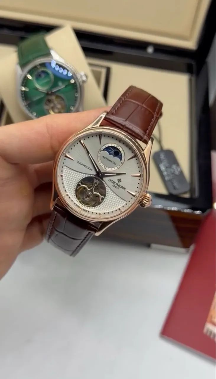 Relógio Patek Philippe Tourbillon Várias cores 