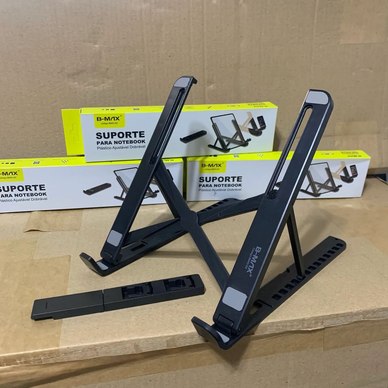 Suporte para Tablet e Notebook Preto - Novo e com garantia  - Foto 2