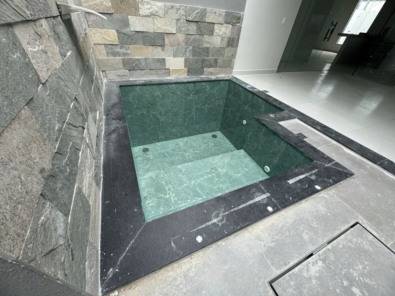 Casa , raio de luz com piscina 10 minutos da orla  - Foto 3