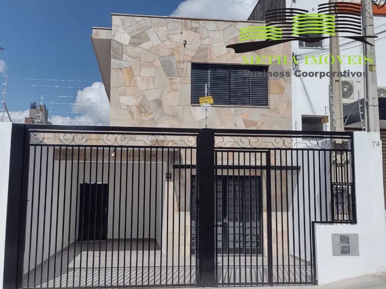 CASA PERTO DA AV GENERAL CARNEIRO COMERCIAL OU RESIDÊNCIAL