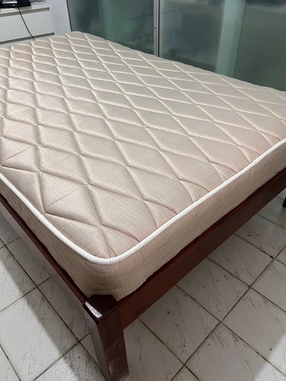 Cama solteirão 1,20x1,90