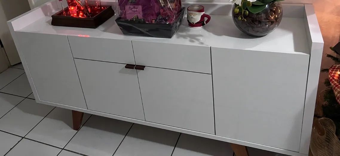 Buffet ou aparador branco