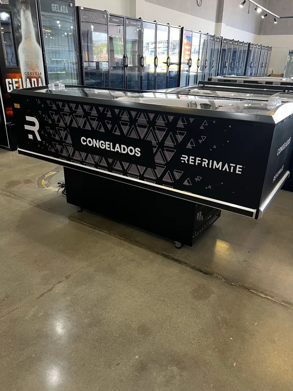 Ilha para congelados - 2 metros - Refrimate - Nova 
